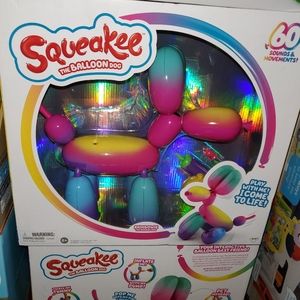 Squeakee balloon dog